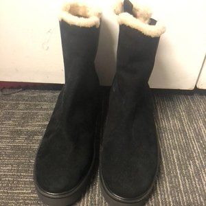 STUART WEITZMAN Alpine Faux Fur Lined Suede Chelsea Boots